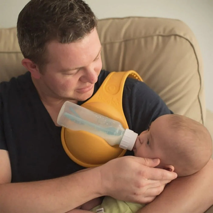 Hands-Free Baby Bottle Holder